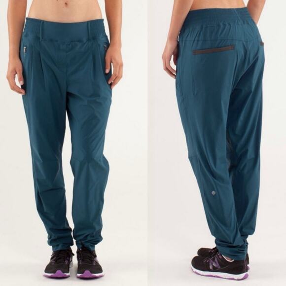 Lululemon Women’s Blue Run With Rover Activewear Jogger Pants Size‎ 8 - Picture 1 of 12